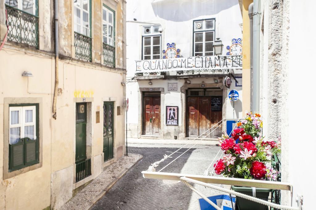 Typical Bairro Alto Apartment Lisboa Εξωτερικό φωτογραφία